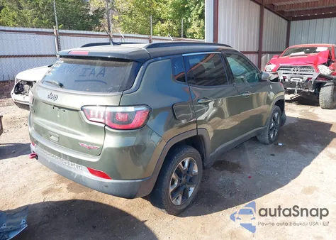 2018 Jeep Compass Trailhawk 4X4 из США, поврежденный, VIN 3C4NJDDBXJT238917